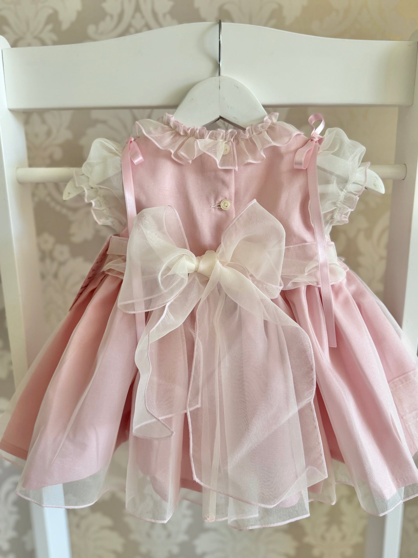 VE25–04 Pink