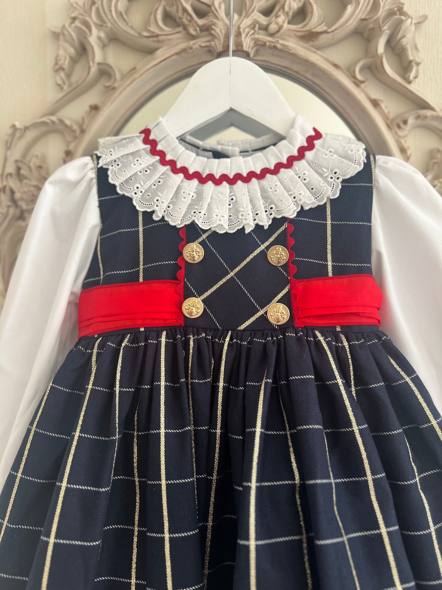 IN23-15 Puffball dress