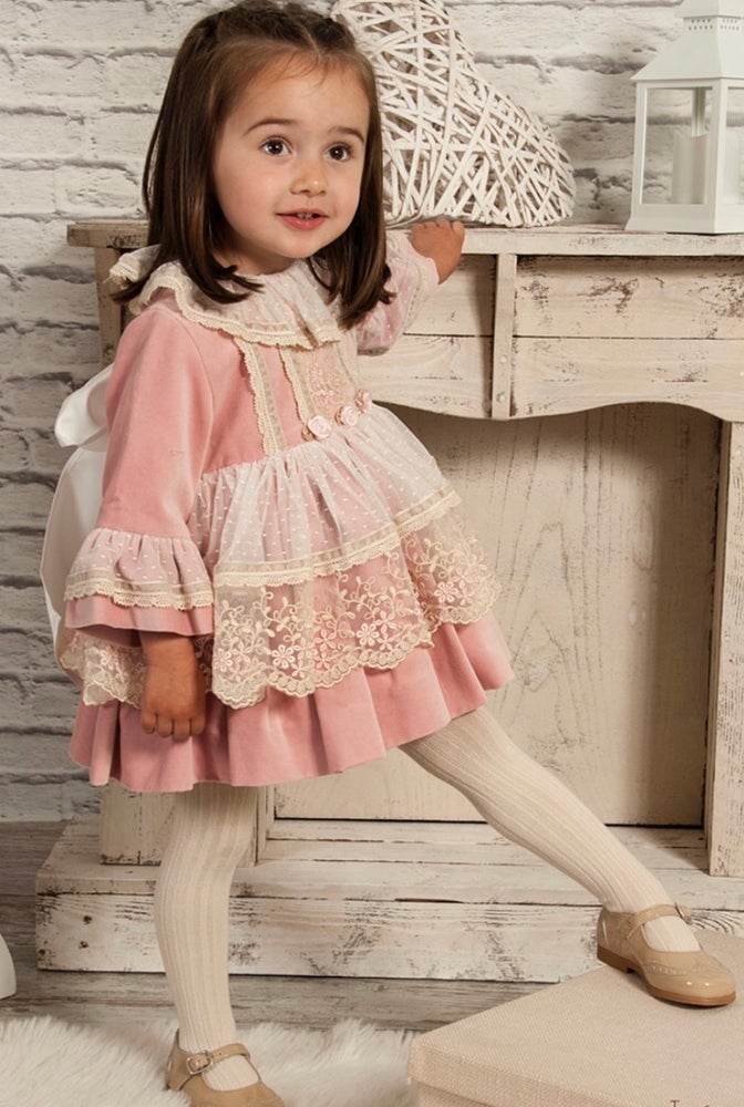 Dusky lace dream puffball