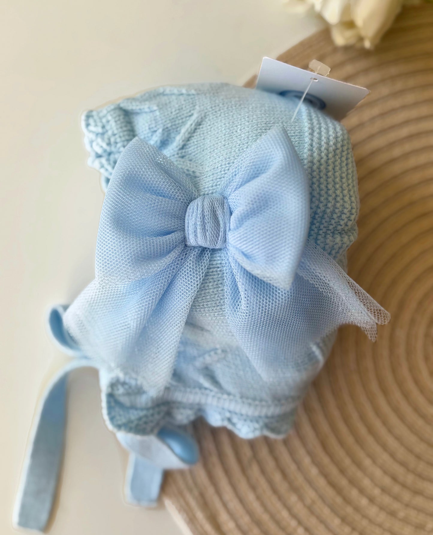 Baby blue bonnet