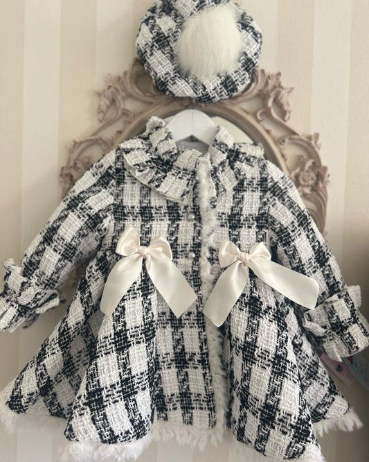 IN23-006 CHANEL COAT