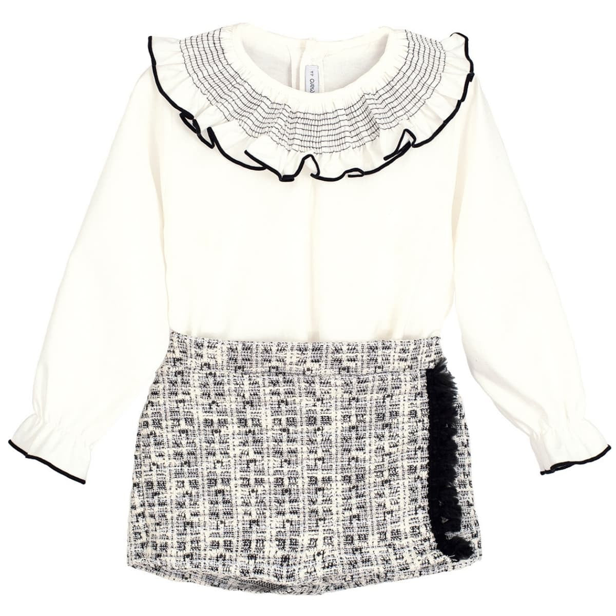 Alisio Shorts and blouse set