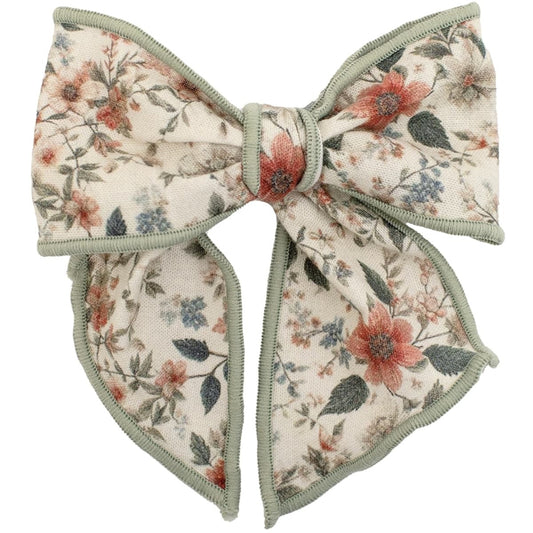 Bise Hair Bow