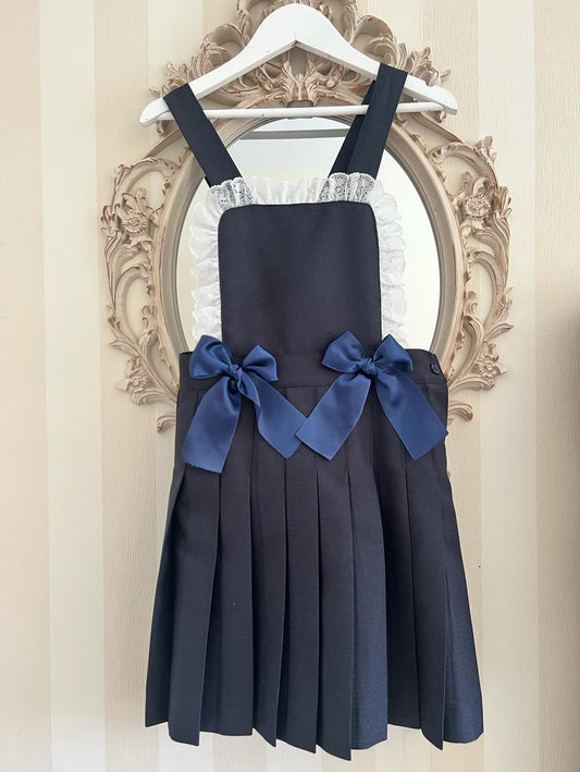 Pleated skirt Pinny